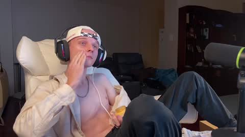 Big cock boy online show from December 13, 2024, 5:16 am