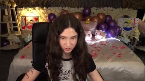 Sasha online show from February 25, 2026, 8:18 pm