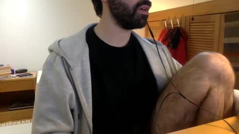 Tom A.    online show from December 30, 2024, 1:03 pm