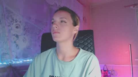 Sonya online show from September 12, 2025, 8:31 pm