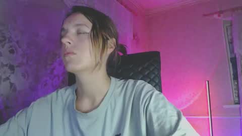 Sonya online show from October 11, 2025, 5:44 pm