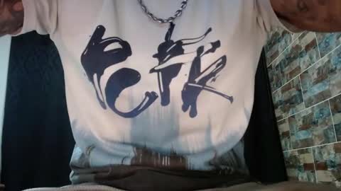 babyrecord online show from February 24, 2025, 2:37 pm