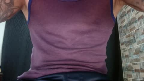 babyrecord online show from September 23, 2025, 12:30 pm