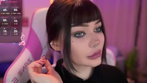 Snapshot of babyroxynill chatting on April 21, 2026, 10:01 pm Nika online show from April 21, 2026, 10:01 pm