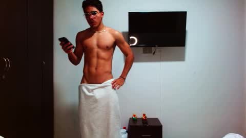 sebas online show from October 26, 2025, 12:38 am