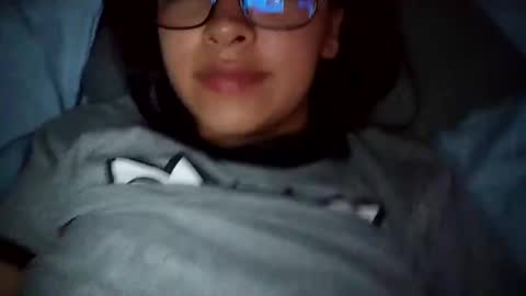 Snapshot of babyymango_ chatting on December 31, 2024, 10:26 am  Gisselle  online show from December 31, 2024, 10:26 am