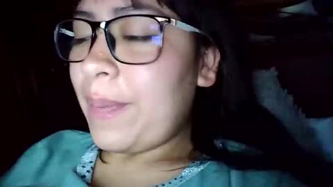 Snapshot of babyymango_ chatting on January 2, 2025, 8:17 am  Gisselle  online show from January 2, 2025, 8:17 am