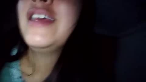 Snapshot of babyymango_ chatting on January 2, 2025, 11:27 pm  Gisselle  online show from January 2, 2025, 11:27 pm