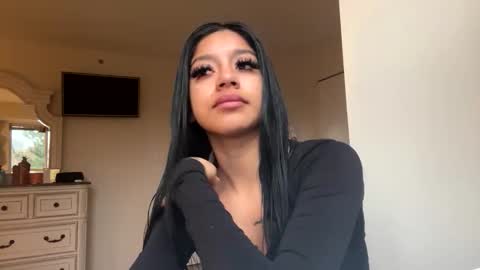 babyynaughty online show from November 12, 2025, 11:14 pm