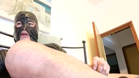 Snapshot of bach77 chatting on February 4, 2026, 10:10 am bach online show from February 4, 2026, 10:10 am