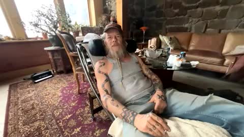 backwoodswolf online show from March 21, 2026, 12:10 pm