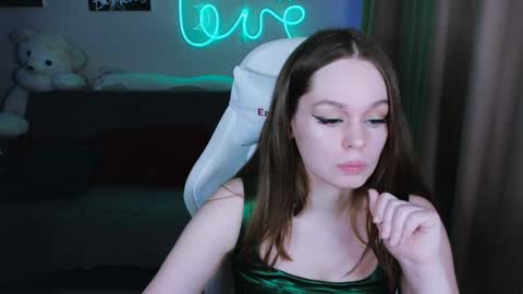 Snapshot of bad_girl009 chatting on January 16, 2025, 5:12 pm Lin online show from January 16, 2025, 5:12 pm