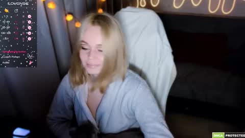 Snapshot of bad_girl009 chatting on October 28, 2025, 9:39 pm Lin online show from October 28, 2025, 9:39 pm