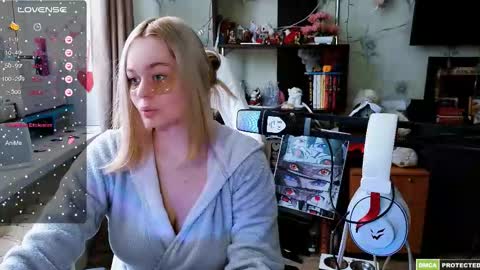 Snapshot of bad_girl009 chatting on February 24, 2026, 10:57 am Lin online show from February 24, 2026, 10:57 am