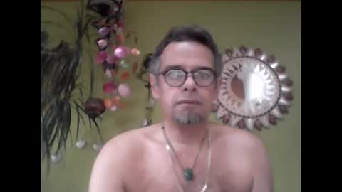 Snapshot of badboy2406 chatting on January 28, 2025, 8:36 am badboy2406 online show from January 28, 2025, 8:36 am