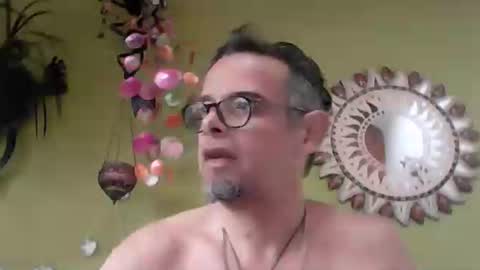 Snapshot of badboy2406 chatting on March 11, 2025, 9:24 am badboy2406 online show from March 11, 2025, 9:24 am