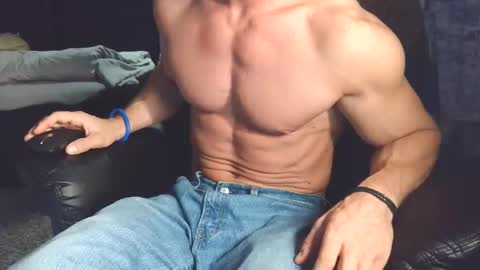 Badboy95 online show from April 1, 2026, 7:11 pm