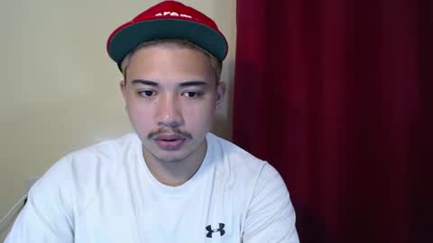 Snapshot of badboy_hanns chatting on December 26, 2024, 10:48 am HANNS online show from December 26, 2024, 10:48 am