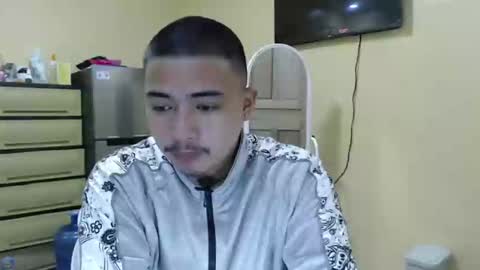 Snapshot of badboy_hanns chatting on January 14, 2025, 10:59 am HANNS online show from January 14, 2025, 10:59 am