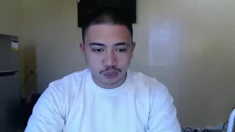 Snapshot of badboy_hanns chatting on January 22, 2025, 1:42 am HANNS online show from January 22, 2025, 1:42 am