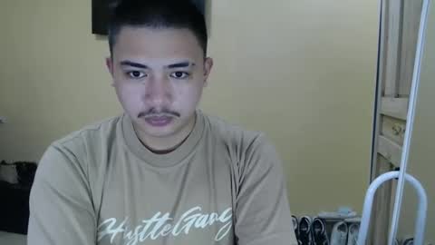 Snapshot of badboy_hanns chatting on January 24, 2025, 5:31 am HANNS online show from January 24, 2025, 5:31 am