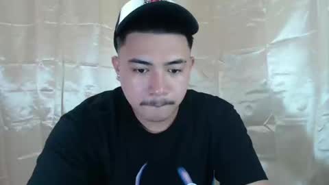 Snapshot of badboy_hanns chatting on February 23, 2025, 9:33 am HANNS online show from February 23, 2025, 9:33 am