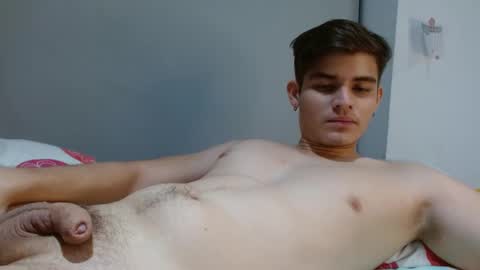 badbunny_69_ online show from February 19, 2025, 6:44 am