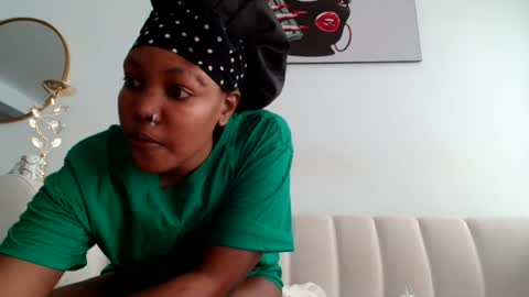 baddestslut001 online show from July 15, 2026, 12:43 pm