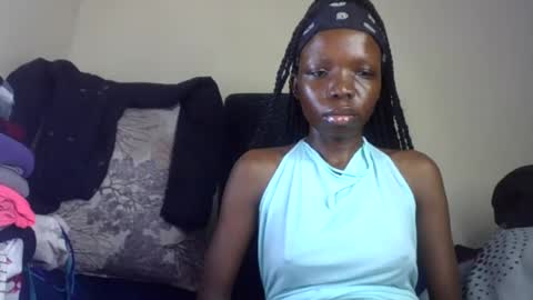 Snapshot of baddie_floxxy chatting on June 18, 2026, 5:17 pm baddie_floxxy online show from June 18, 2026, 5:17 pm