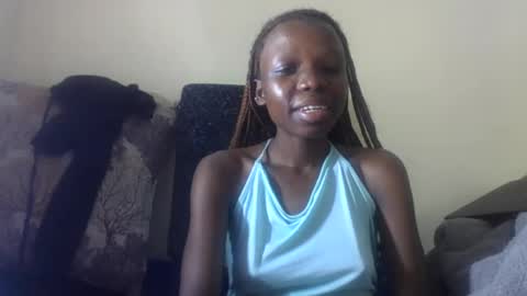 Snapshot of baddie_floxxy chatting on July 16, 2026, 4:18 am baddie_floxxy online show from July 16, 2026, 4:18 am