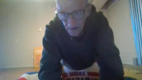 Snapshot of badgersfan chatting on May 7, 2026, 2:28 am badgersfan online show from May 7, 2026, 2:28 am