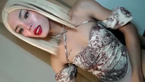 Snapshot of badgirl_jasmine chatting on June 24, 2026, 12:20 am jasmine online show from June 24, 2026, 12:20 am