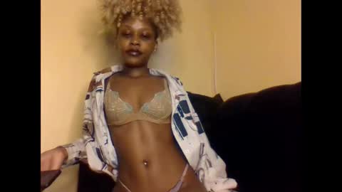 Lily. online show from December 15, 2025, 4:28 am