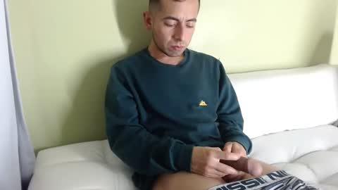 Snapshot of badguy707 chatting on December 2, 2024, 12:52 am badguy707 online show from December 2, 2024, 12:52 am