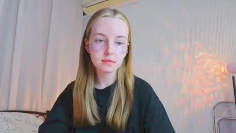 Alice online show from April 11, 2026, 11:42 pm