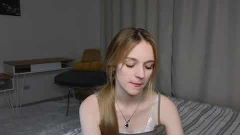 Kate online show from April 30, 2026, 8:57 pm