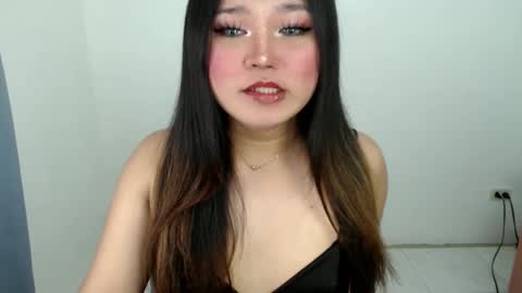 april online show from January 19, 2025, 4:44 am