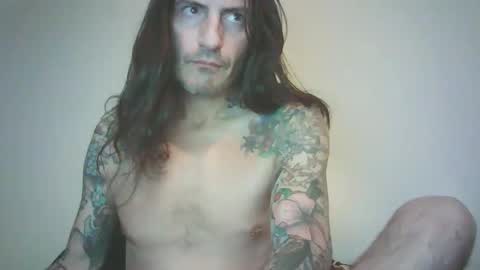 Bailey online show from April 21, 2026, 2:51 am