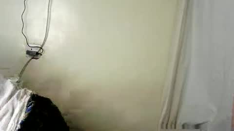 balack_babise online show from April 1, 2026, 7:33 pm