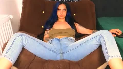 Amy online show from May 26, 2026, 9:11 pm