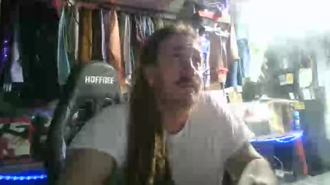 Snapshot of balls_deep_209 chatting on November 3, 2025, 9:27 pm boton online show from November 3, 2025, 9:27 pm