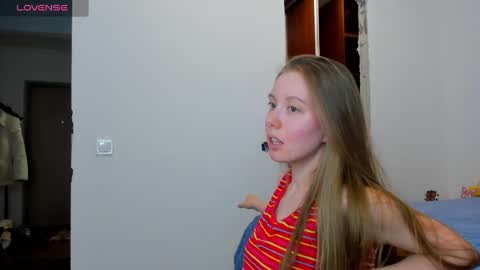 Snapshot of bam_bi chatting on May 29, 2026, 7:01 pm Kira online show from May 29, 2026, 7:01 pm