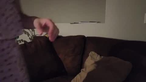 bambifarrina online show from March 8, 2026, 4:49 am