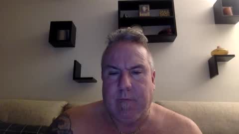 banana5289 online show from March 8, 2026, 10:30 am