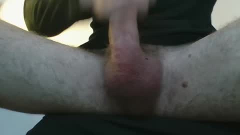 bananayesjo online show from September 10, 2025, 4:18 pm