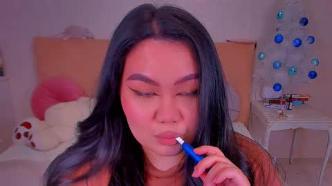 Barbie Kim online show from December 14, 2024, 11:34 pm