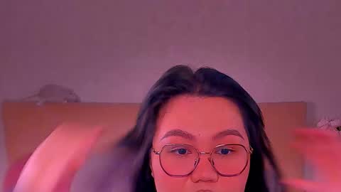 Barbie Kim online show from February 21, 2025, 10:48 pm