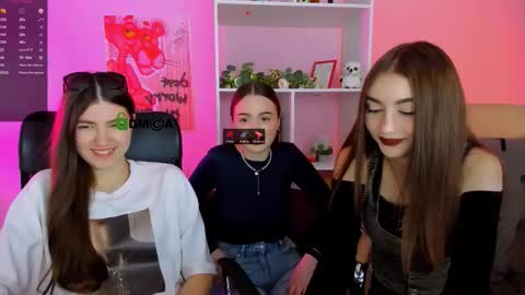 Snapshot of barbara_crazy chatting on October 3, 2025, 12:57 pm barbara_crazy online show from October 3, 2025, 12:57 pm