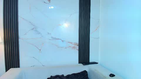 Snapshot of barbaraferrer69 chatting on January 6, 2026, 11:36 am BARBARA FERRER online show from January 6, 2026, 11:36 am