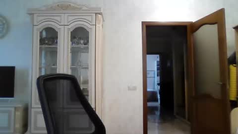 Snapshot of barbarakim chatting on January 23, 2025, 9:08 am Barbara online show from January 23, 2025, 9:08 am